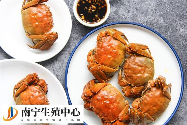 除了月子可以少量食用螃蟹